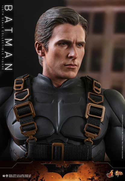 Коллекционная фигурка 1/6 Hot Toys Batman / Хот Тойс Бэтмэн MMS595 MMS595 фото